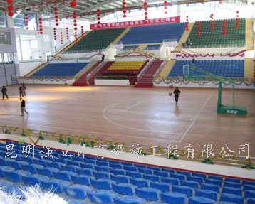 云南省大理學院古城校區籃球館地面工程